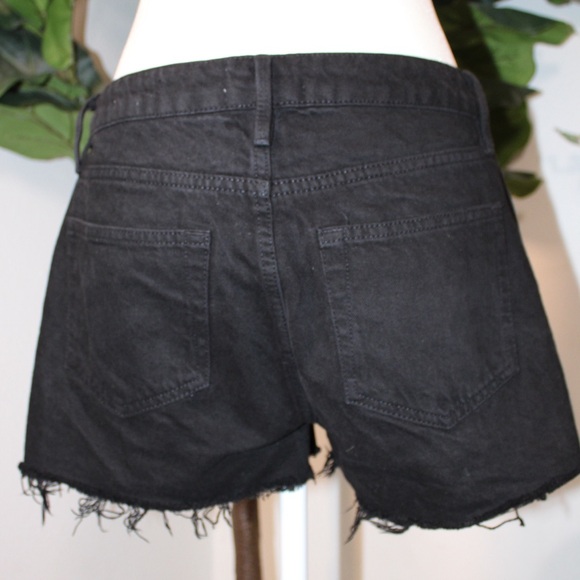 FRAME Le Grand Garcon Frayed Film Noir Black Denim Shorts - Picture 6 of 9